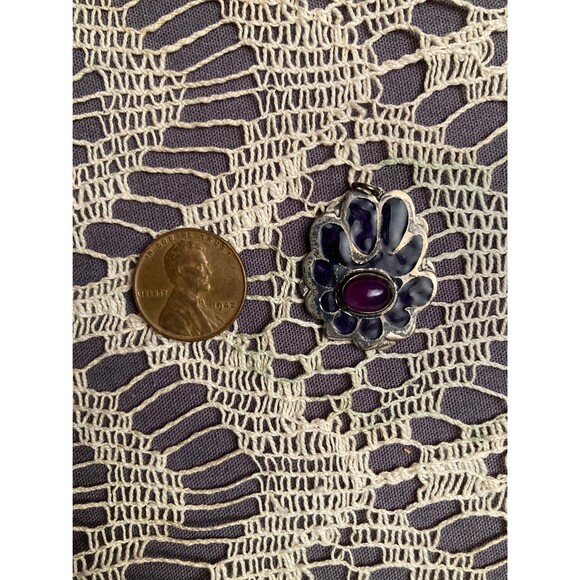 Vintage 90s Small APR Silver & Purple Pendant Boho Hippie Whimsical - Picture 3 of 3